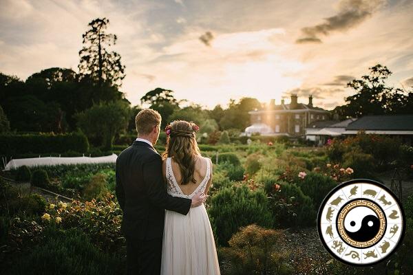 Nằm mơ thấy chồng ôm mình